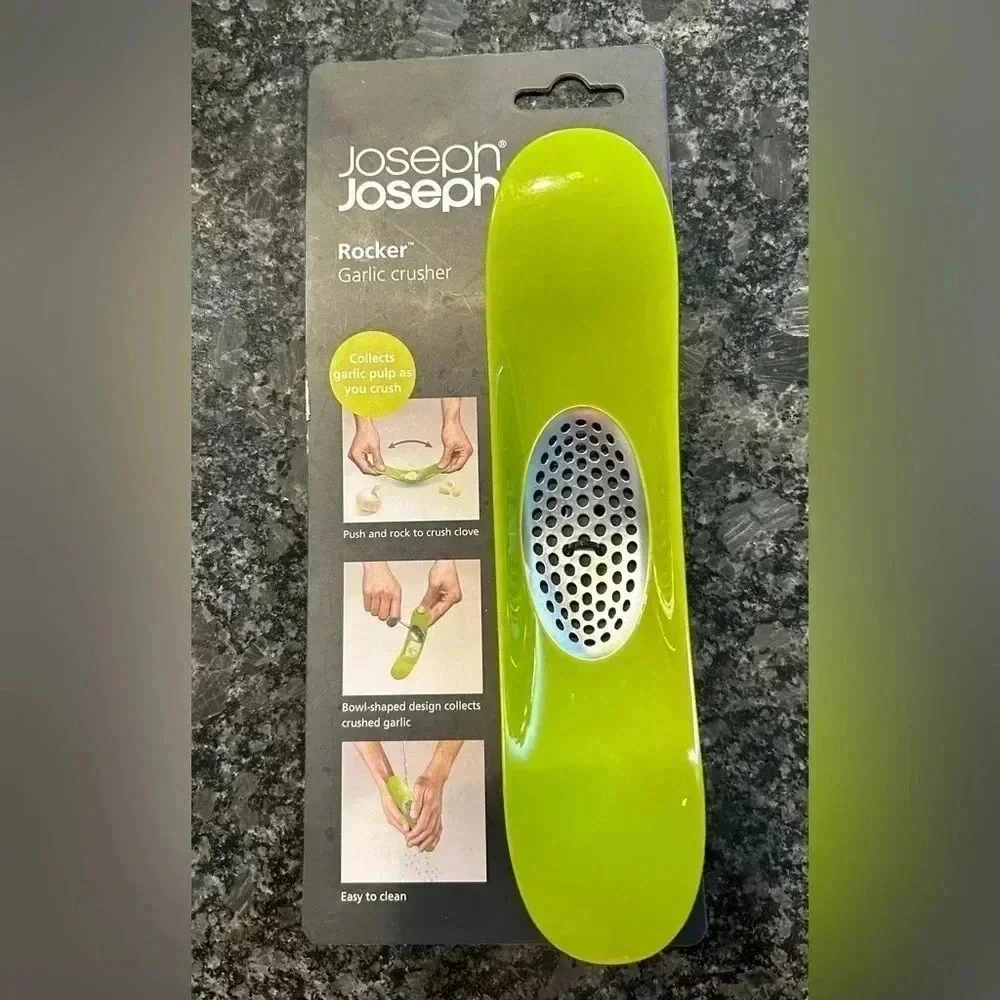 Joseph Garlic Rocker Crusher Mincer Press Plastic Dishwasher Safe, Green NWT